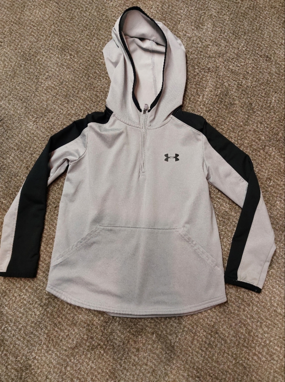 Kids Under Armour Light Gray & Black Half-Zip Hoodie